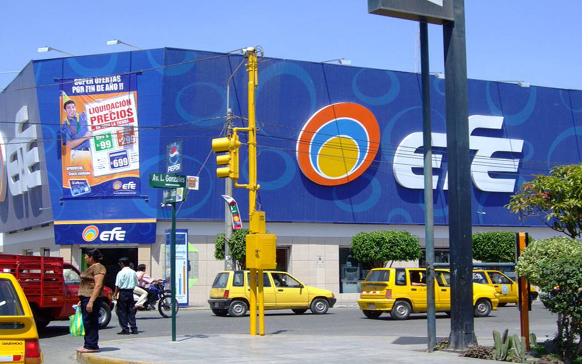 SEMANAeconomica's tweet image. #TiendasEFE: "Nuestra estrategia no es igual en todas las regiones". -&amp;gt; goo.gl/KJpntj