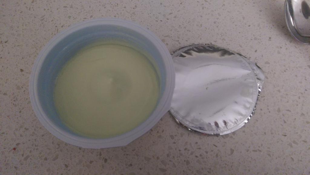 Aezztra's tweet photo. Did the world just end? #CleanTop @Dannon #GreekYogurt http://t.co/7c354NL0j3