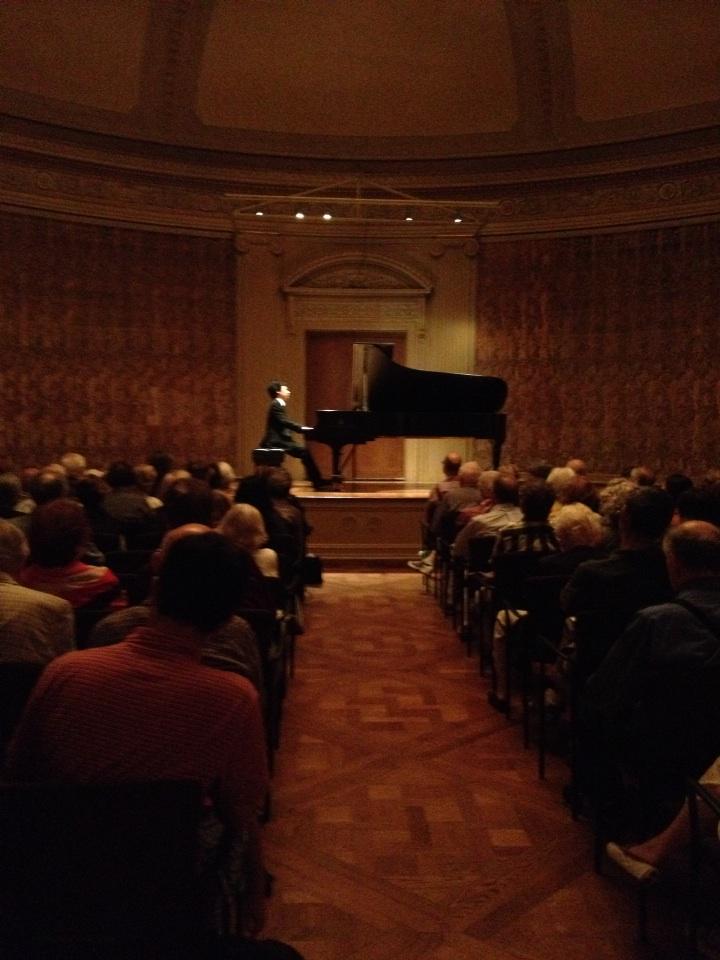 pianocleveland's tweet photo. Yuanfan Yang takes the stage for his New York Debut #thefrickcollection #cipcya http://t.co/DjT5WwcEfX