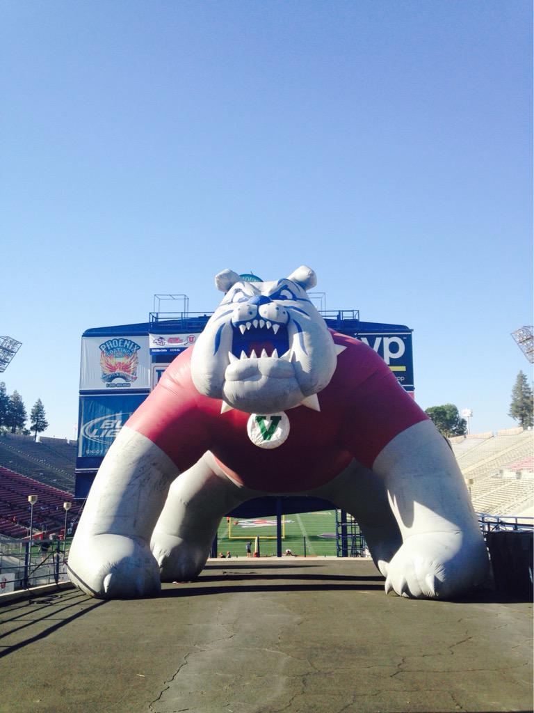 QBCBulldogs's tweet image. We love supporting our Bulldogs and feeding the team! Big thanks to the Dos Palos @lionsclubs #FallScrimmage #GoDogs