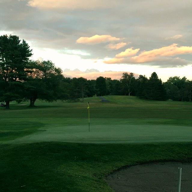 stephenorban's tweet photo. #vacation day 2 #lakegeorge #Queensbury #golf #18thtee #amazing http://t.co/T7Be8iuKyp