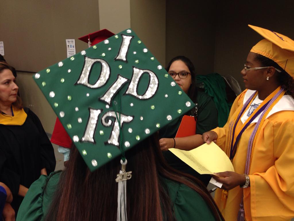 ColesHSPayne's tweet photo. Love summer graduation! So proud of the determination and perseverance of each and every grad! #CCISDgrads2015 http://t.co/TISkbJwlLV