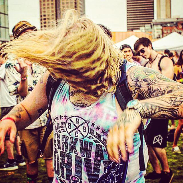 martin_511's tweet photo. Feeling the music go through your body is like feeling every emotion run through your blood. http://t.co/QQUn0Rbed5