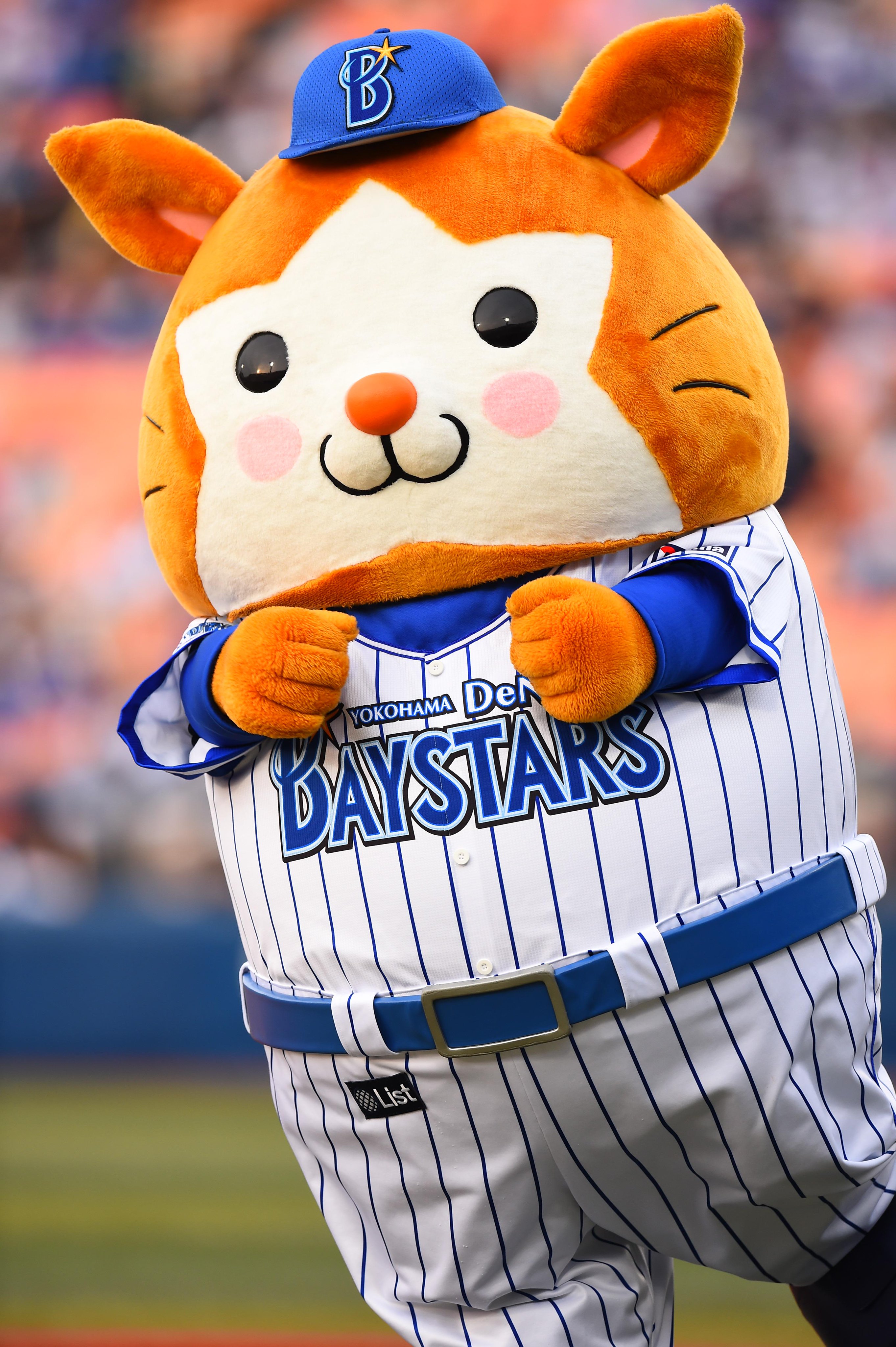 グランツリー武蔵小杉 横浜denaベイスターズの大人気マスコットキャラクター Db スターマン がグランツリー武蔵小杉に登場 日時 8月15日 土 12 00 14 30 17 00 詳しくはコチラ Http T Co 0gaaeia6jp Http T Co T3ukmhirtw Twitter