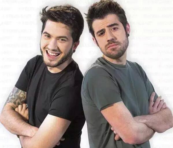 navaasrc's tweet image. A ver a ver... 😂😂

- RT Wismichu y Auronplay 
- FAV Los Gemeliers