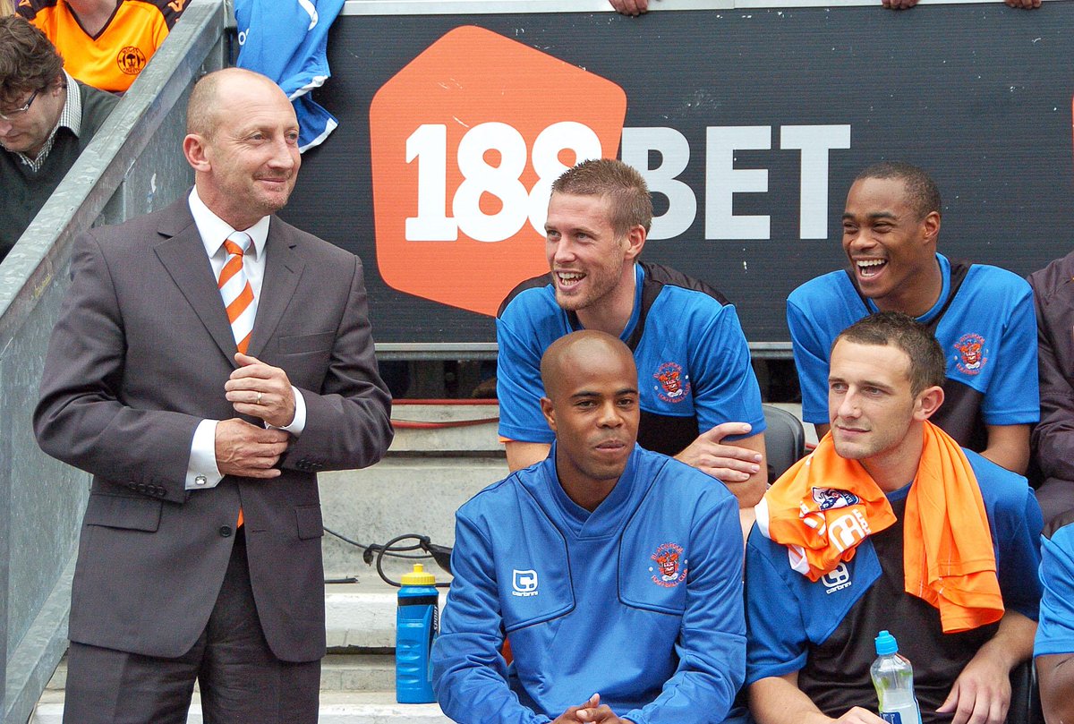 WillWatt's tweet photo. Five years ago today Blackpool sat top of the Premier League and this man was finding it all a little too easy. http://t.co/DlOJ1qDJAP