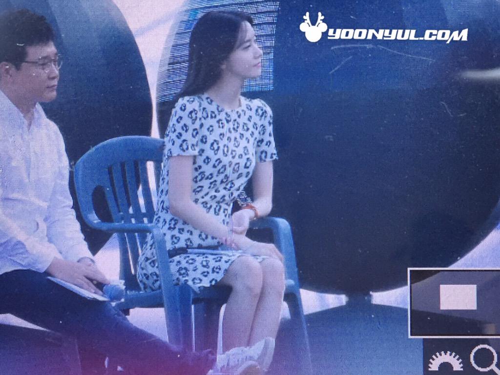 [PIC][14-08-2015]Hình ảnh mới nhất từ "2015 DMZ Peace Concert" của SNSD và MC YoonA  CMW8LfDUwAAK8Nf