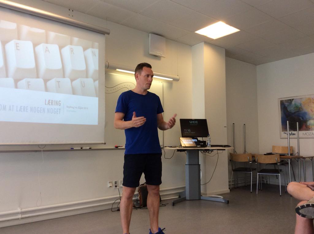 DigiGuides's tweet image. Så er vi på DigiDag v/@t0bihei og #DigiGuides på CFU