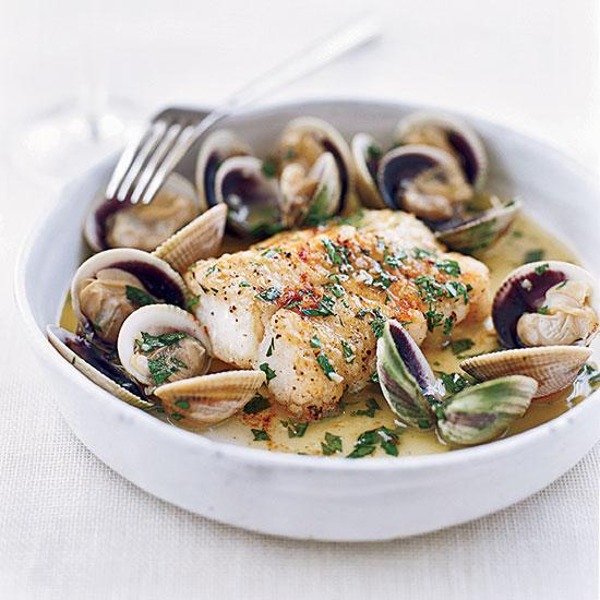 foodandwine's tweet image. 7 awesome ways to cook with cockles: fandw.me/1EpG4IV