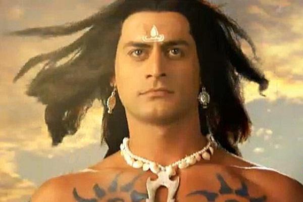 TV\s Mahadev Mohit Raina celebrates his birthday today
to wish him a very happy b\day!    