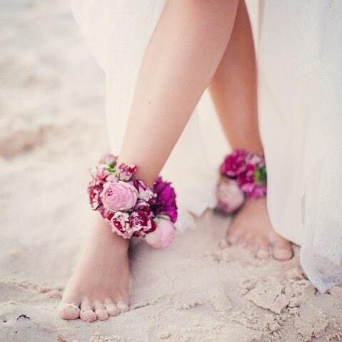 Anklet: when your feet does all the talking <a href="/MrsCustom/">Mrs.Custom</a> #mrscustomweddings