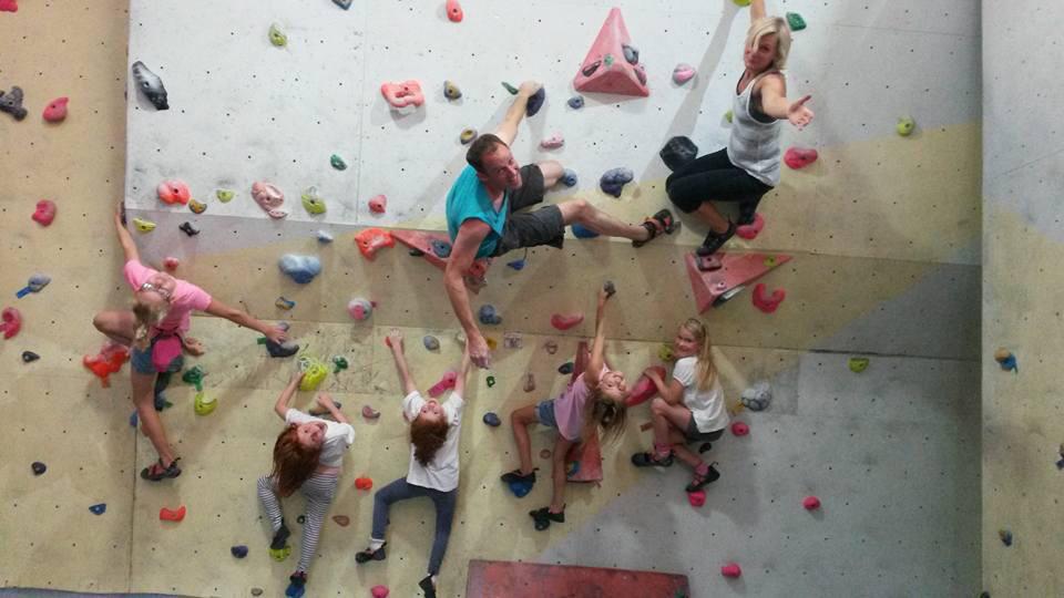 <a href="/WeAHPs/">WeAHPs 💙</a> Had an awesome evening #climbing with #friends and #family #AHPsActive <a href="/ClareMillsLPT/">ClareMills</a>