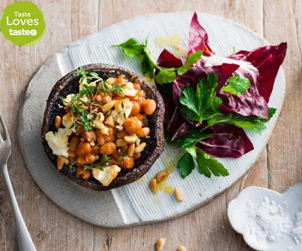 taste_team's tweet image. Stuffed field mushrooms are a fantastically fast dinner idea. ow.ly/QT7HS