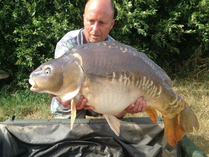 This 29lb mirror was part of a 11 fish haul. Coconut cream doing the business