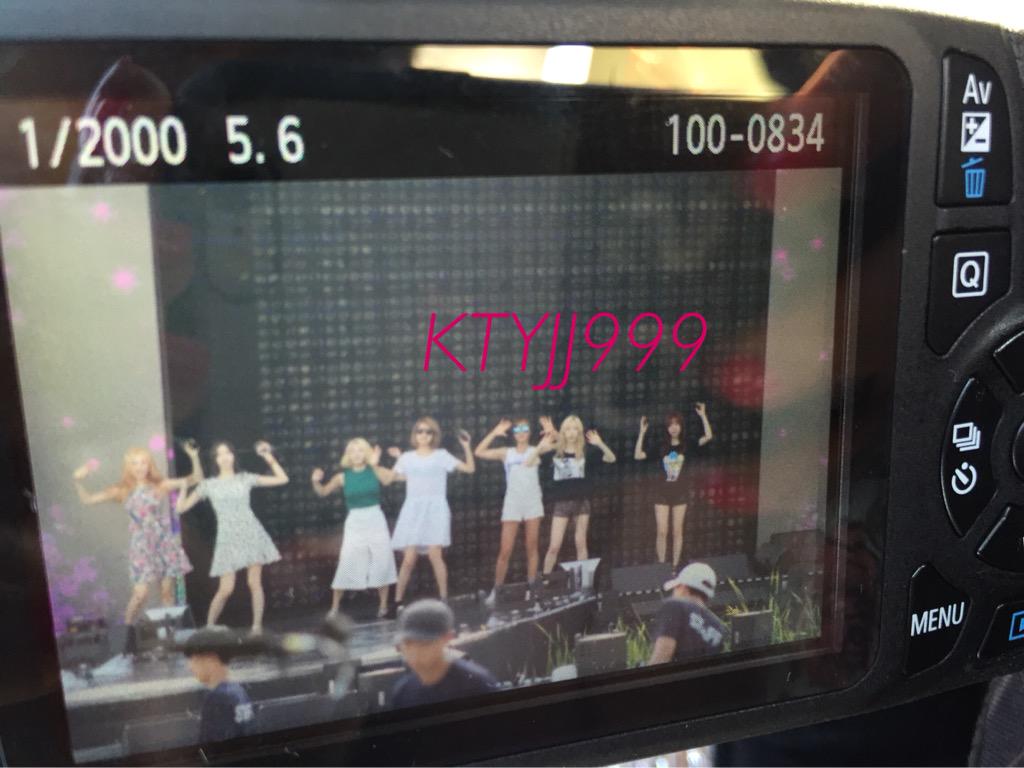 [PIC][14-08-2015]Hình ảnh mới nhất từ "2015 DMZ Peace Concert" của SNSD và MC YoonA  CMWmqInUEAAMP48