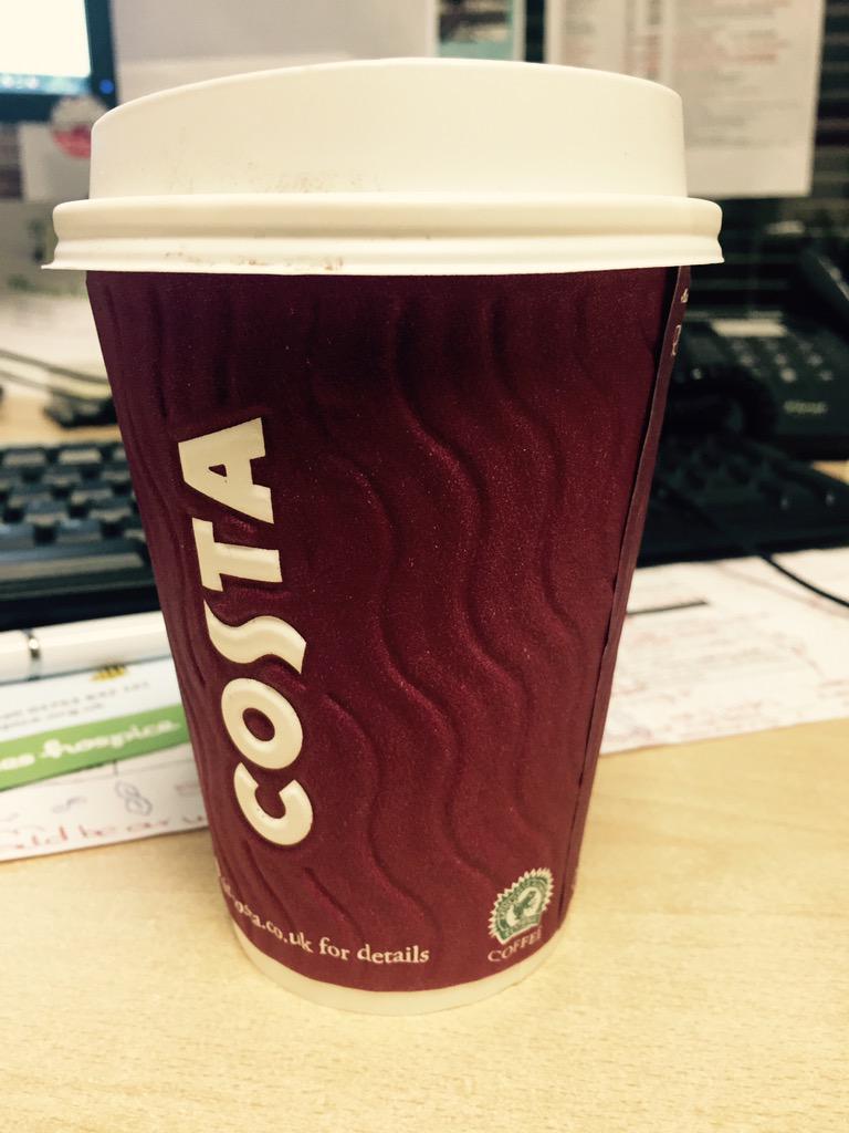 LinzPinz's tweet image. My attempt at getting over a hangover #1toomany #toomuchwine #caffeine