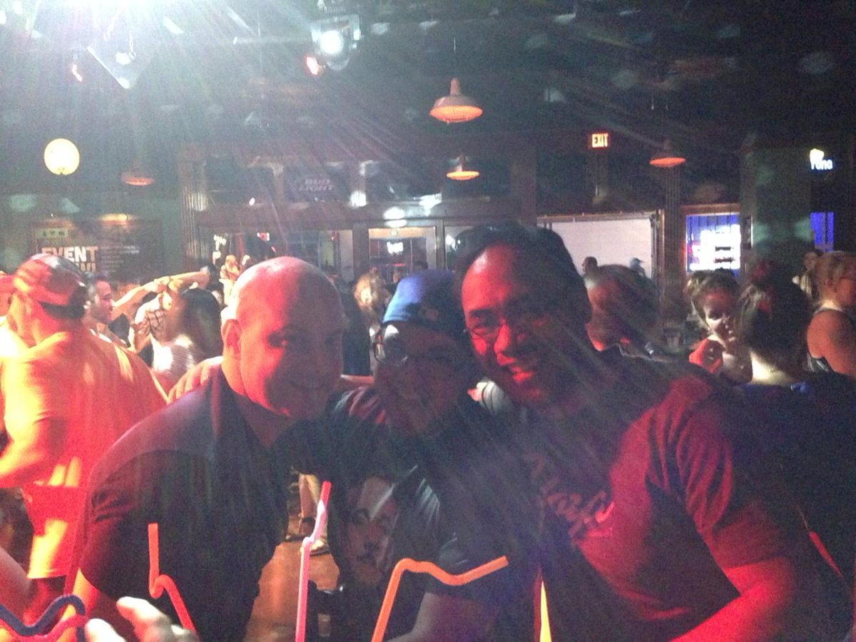 gsqrd's tweet photo. @adanooope @TerrifiedNick #MidwestMess http://t.co/c7jIwFFJtB