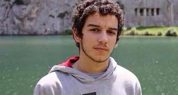 22-year-old becomes 33rd activist to die in #Suruç bombing bit.ly/1HKz0Xn