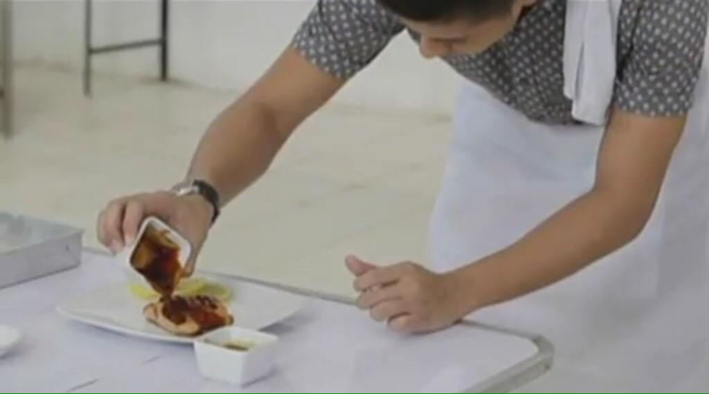 603Kezy's tweet photo. #PSYPanliligaw
#ChefAngelo http://t.co/vz8ZP27lnf