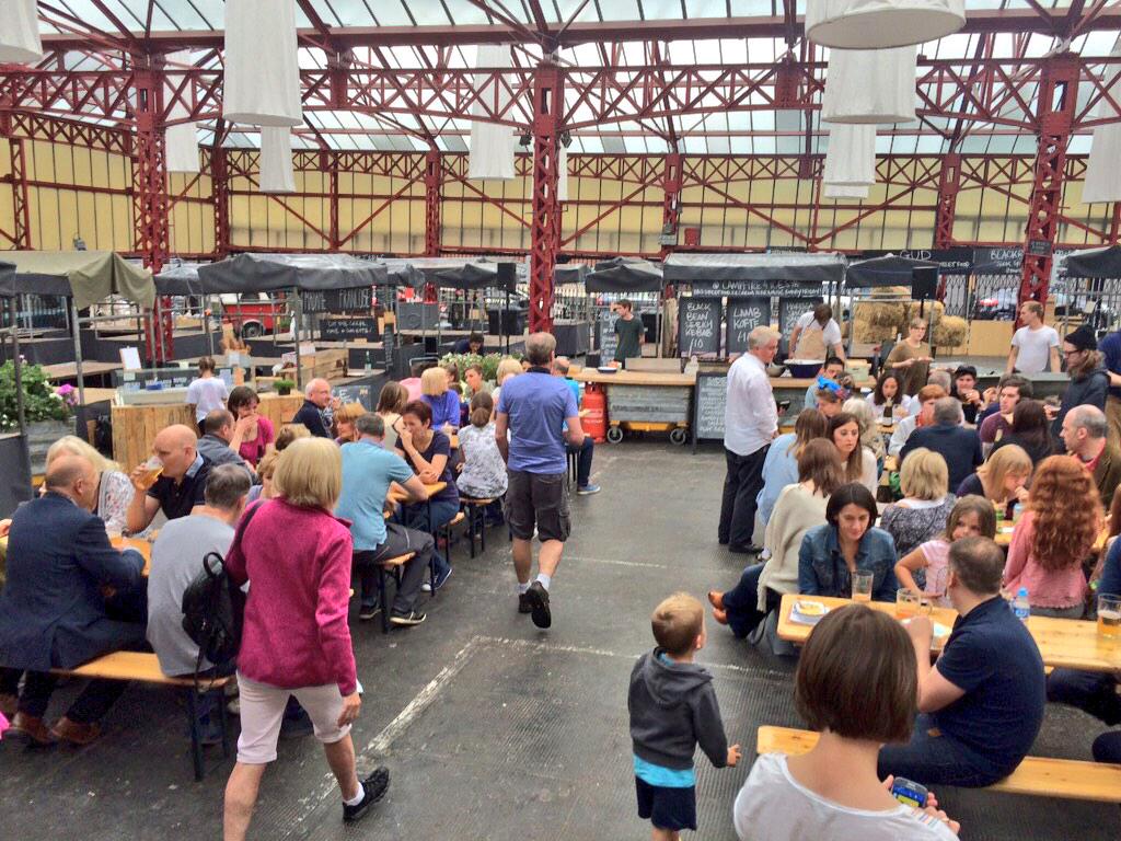 altrinchammkt's tweet photo. Never mind the rain, the BBQ must go on! we're under cover anyway! Tonight 5-10 campfire & Ices #AltFriday http://t.co/W68xQuhyS6