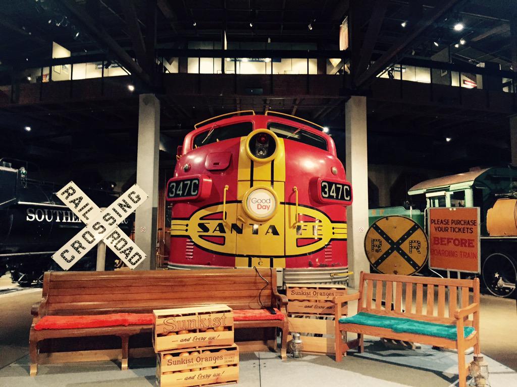 trockss's tweet photo. Check out the Good Day anniversary set before the fun begins! #GoodDay20Anniv #csrmf http://t.co/0U6ufsSlhf
