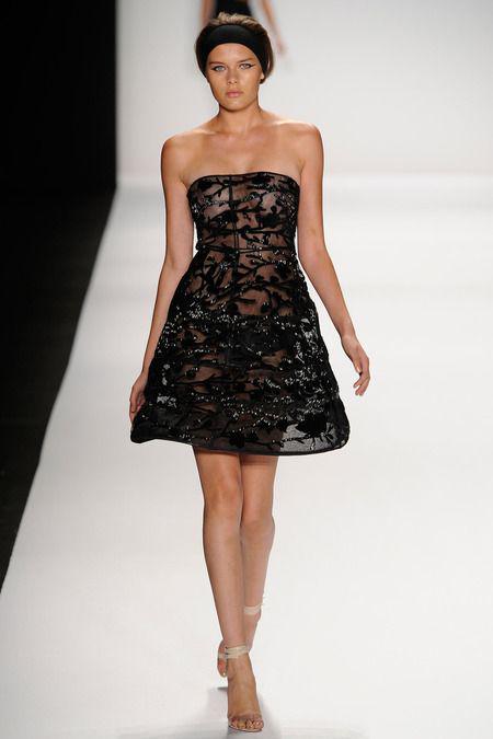 FashConnector's tweet image. #FBF Flashing it back this Fri with something spectacular from the Naem Khan SS14 collective. Happy Friday everyone!