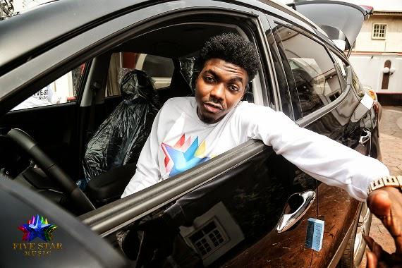 Embedded image permalink