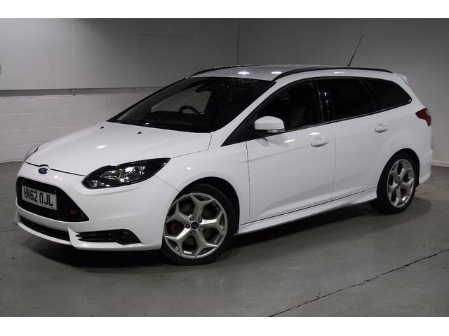 SandlesCars's tweet photo. Rare Focus ST2 Estate http://t.co/BrUsWa8T16 #focusst #stfocus #performanceford #usedcars #kingslynn http://t.co/UYEipBBhxV