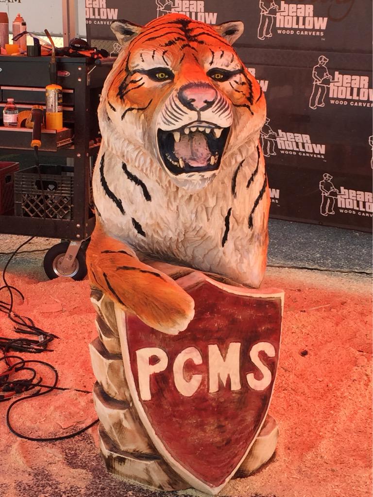 schwiessie_PCMS's tweet photo. Amazing! Thanks Bear Hollow Wood Carvers: Jason! http://t.co/J3EHKz4htm
