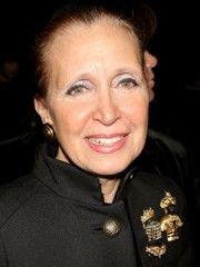 Happy Birthday Danielle Steel (1947) S2  Magic Johnson (1959) 