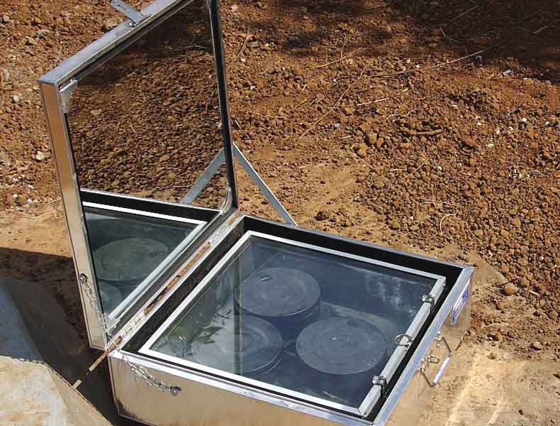 NewsX's tweet photo. Government to provide #solardevices in rural, tribal areas
http://t.co/e0TsUy0AxW http://t.co/DjwNuRLYbH