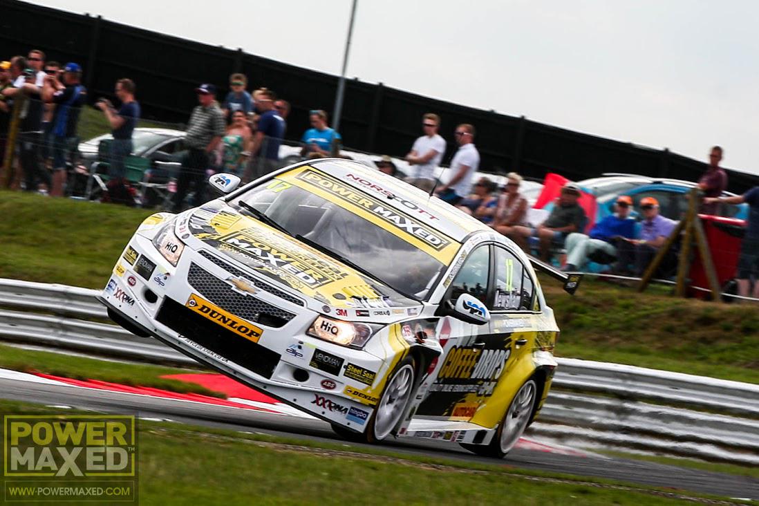 We like this image of our sponsored BTCC <a href="/UKPMR/">Power Maxed Racing</a> Chevy <a href="/newshamracing/">Dave Newsham</a>