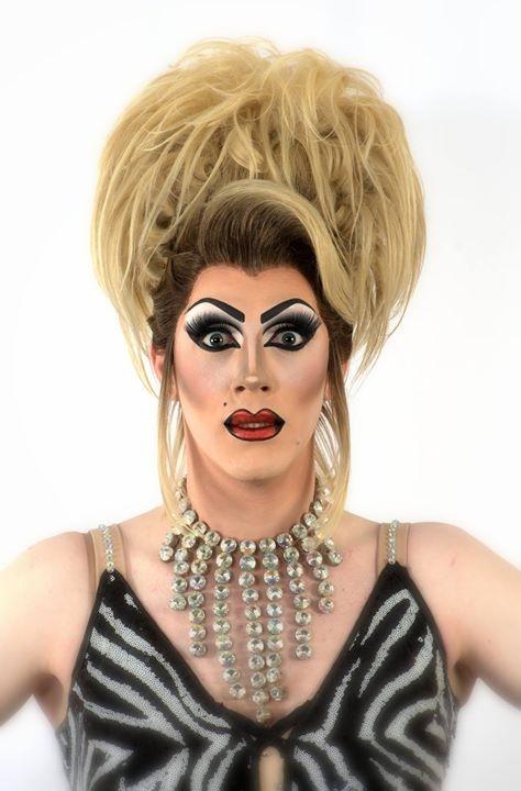 It's our last Friday EVER! Join Brenda for #OnealastTime Tonight!