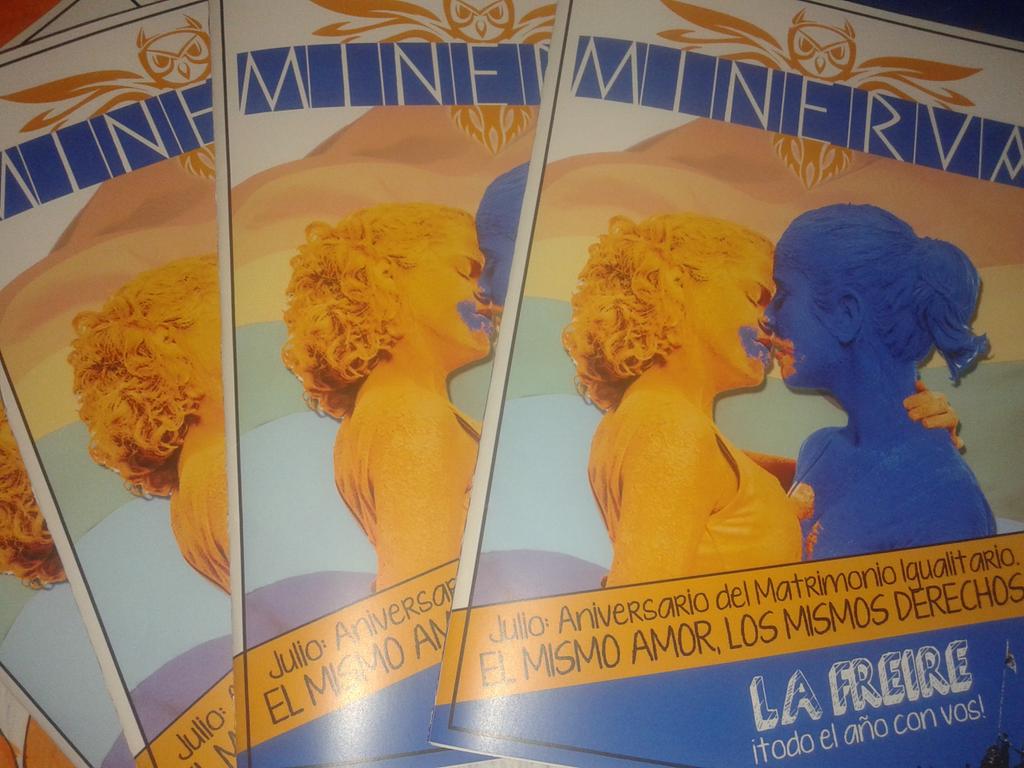 MINERVA La revista de lxs estudiantes! Búscala en la mesita de la ffyl