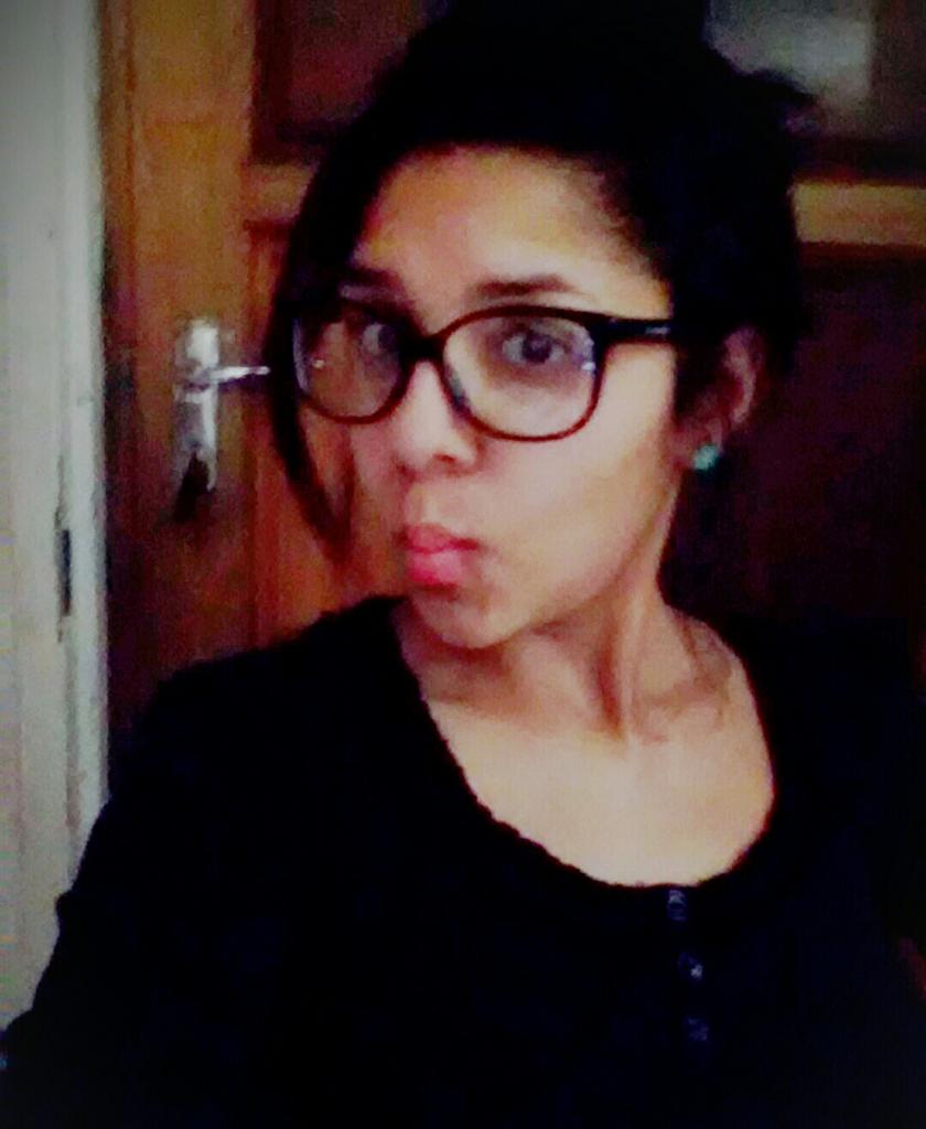 kerinlisa's tweet image. Getting my Clark Kent on.. #DoYouBoo #SmarticleSpectacles #EyeSightProblems