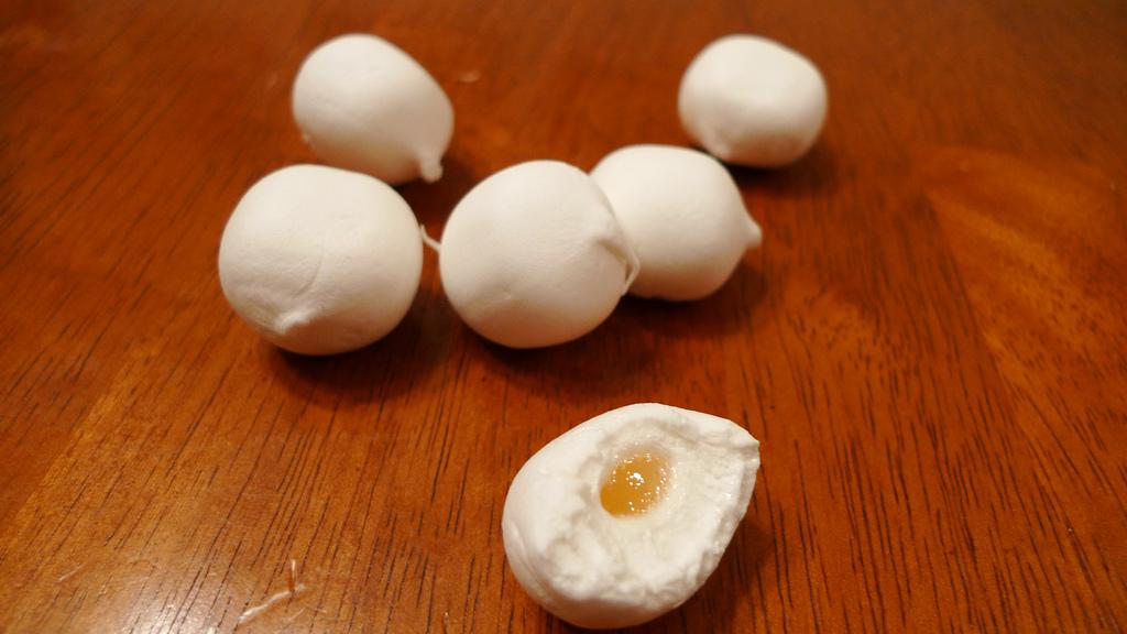 OisiiJP's tweet image. Calpis Marshmallow 
#Soft #eggshape #white #marshmallow #Calpis #Japanese #Japanesefood 
#Japanesweets #snack #gift