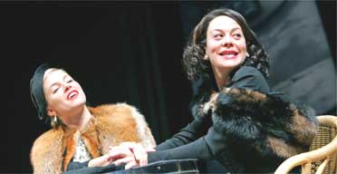 Happy birthday to Helen McCrory who was a marvelous Rosalind in 2005. 