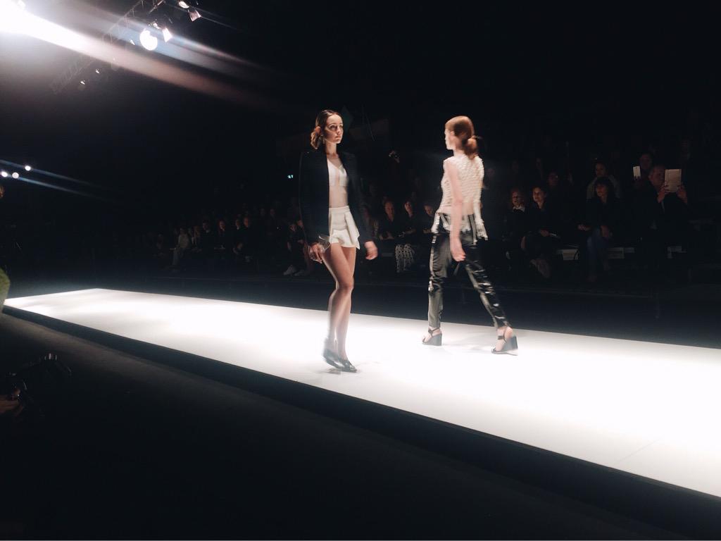 AlcortaShopping's tweet photo. • Now •
@Juanhd en el @bafweekoficial #MiradaMuyAlcorta #AlcortaBAFWeek #MuyAlcorta http://t.co/J0uERn0mn3
