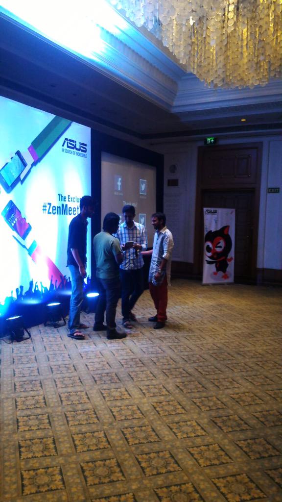 ASUSIndia's tweet photo. ZenPad ad mad act in Hyderabadi Hindi! Zenny goes ROFL! Winners by public vote! You guys deserved it! #ZenMeetUp http://t.co/an7qIIHERO