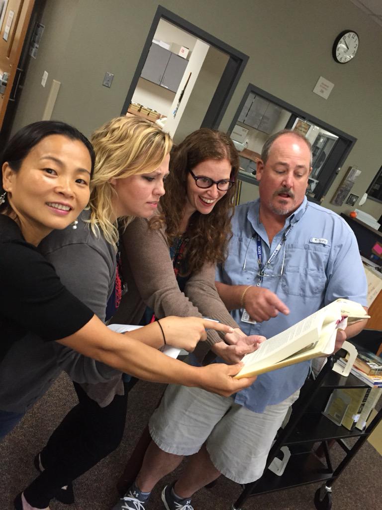 lebakta's tweet photo. BTW Teachers rock! @deborahgist #SuccessTPS #btwhornets #TPSInstructionalCoaches http://t.co/Jrkg3y75bS
