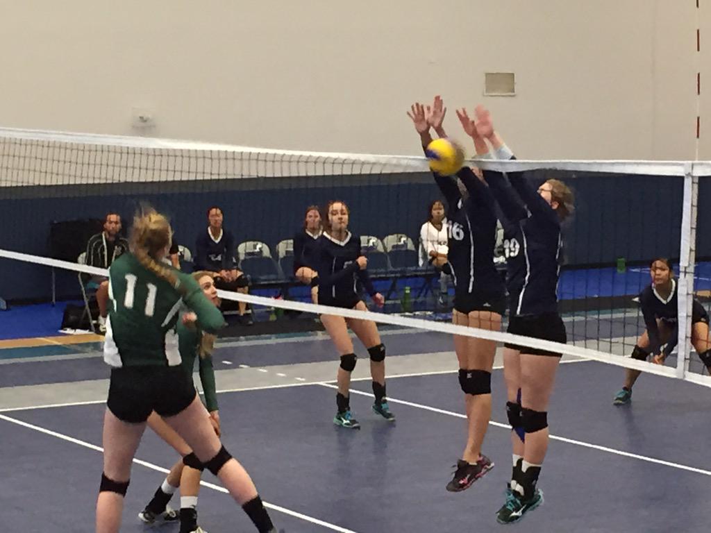 Great block at the women's volleyball against <a href="/goteamsask/">Team Sask</a> #WCSG2015 #volleyball