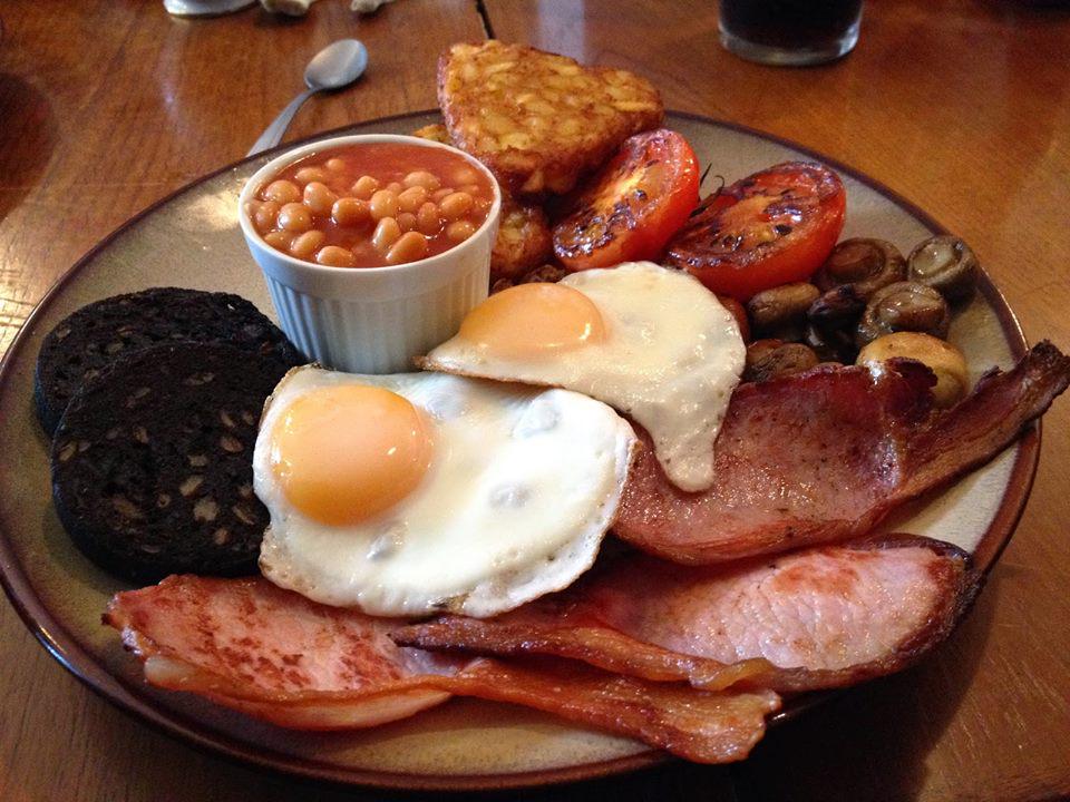 Alex_Tantus's tweet photo. Why can't I get a REAL Breakfast like this in the US! http://t.co/W19Xkq6w72