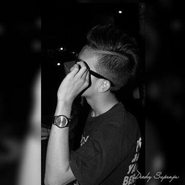 Dicky tweet media