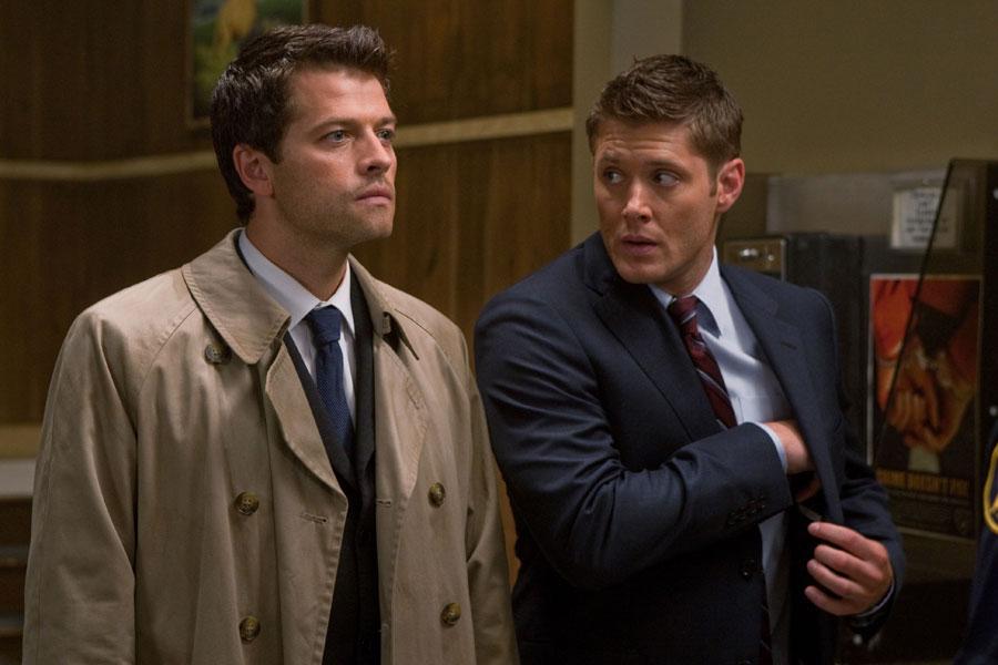 миша коллинз кастиэль. сверхъестественное дин и кас.