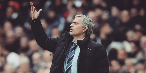 DhozePt's tweet photo. Será que o Chelsea vence o City? Ou haverá uma próxima baixa? #ApostanaDhoze http://t.co/dk7HBLdTuV