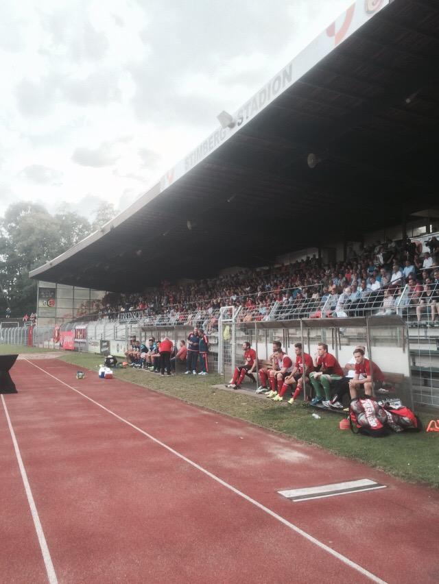 MedienhausBauer's tweet photo. Fast 2.000 Fans im #Stimbergpark. #ESVTSV. #Oberliga http://t.co/sKy1Dgh6ob