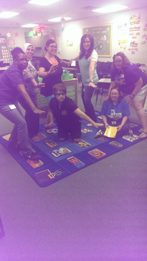 kathryn_venable's tweet photo. #davisteachers riding a magic carpet http://t.co/K5pg2Mn5qJ