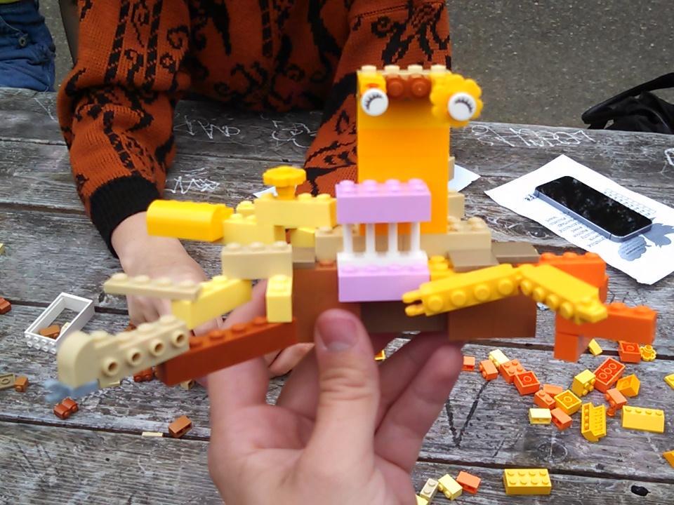 NicholasPMartin's tweet photo. @ReedResLife What. Is. It?!? #fsm #hatraining http://t.co/S5coYvsTem