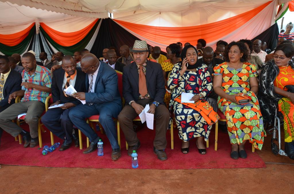 RailaOdinga's tweet photo. This afternoon, I visited Mgeno to review the performance of the DATU Sawazisha Fund. #RAOConnect http://t.co/DDgEXFlJLB