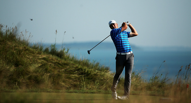 GolfDigest's tweet photo. Jordan Spieth. 6-under. Tied for the lead. Need we say more? http://t.co/6BnE3xi0N6 #PGAChampionship http://t.co/AIHbY5aYGr